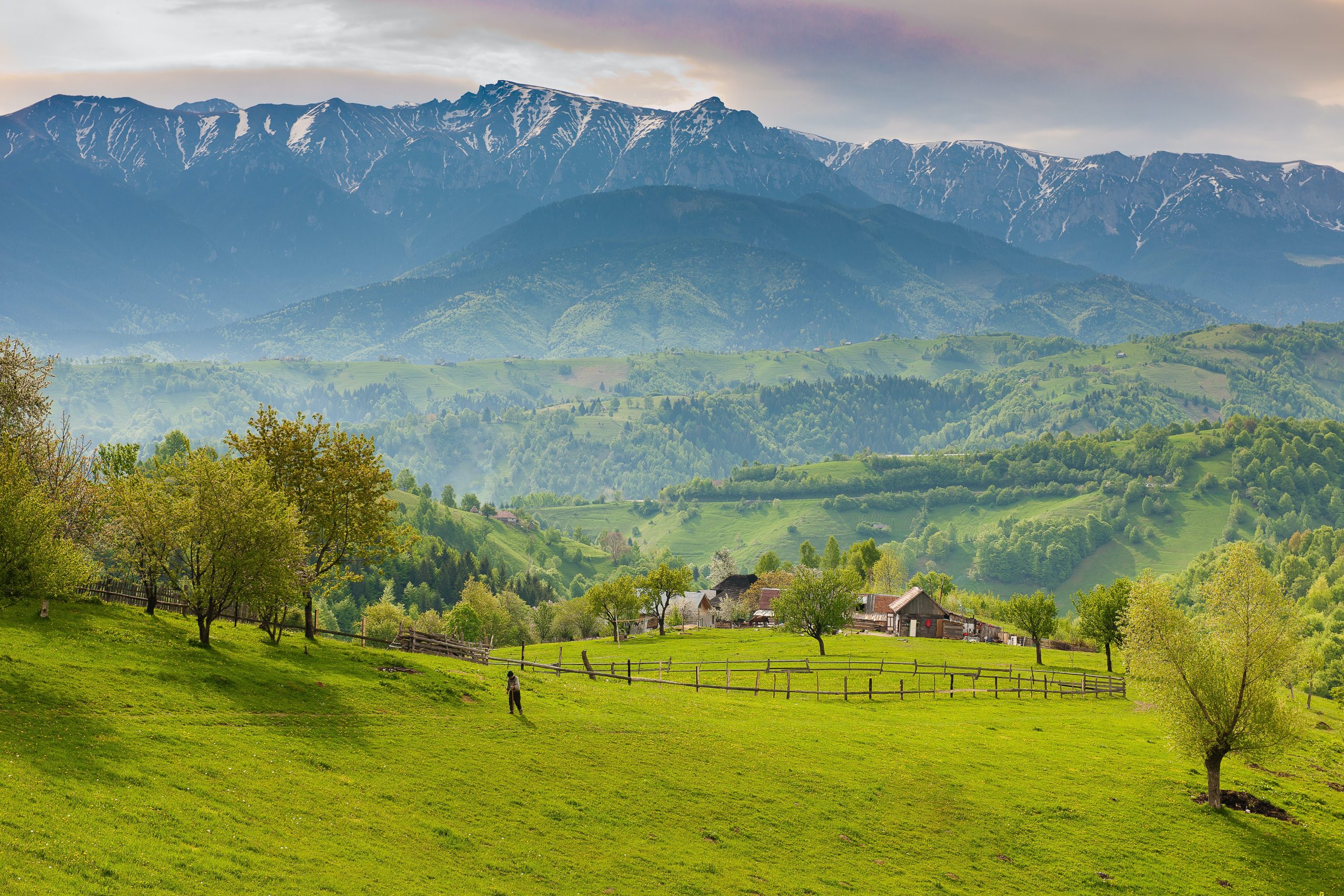 good time to travel to romania